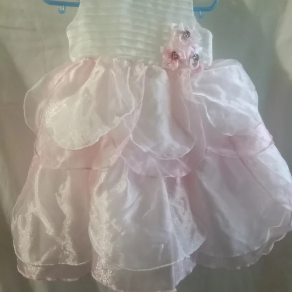 formal holiday dresses for girls Elegant Satin and Tulle Holiday Dress for Little Girls 452 10 / Red